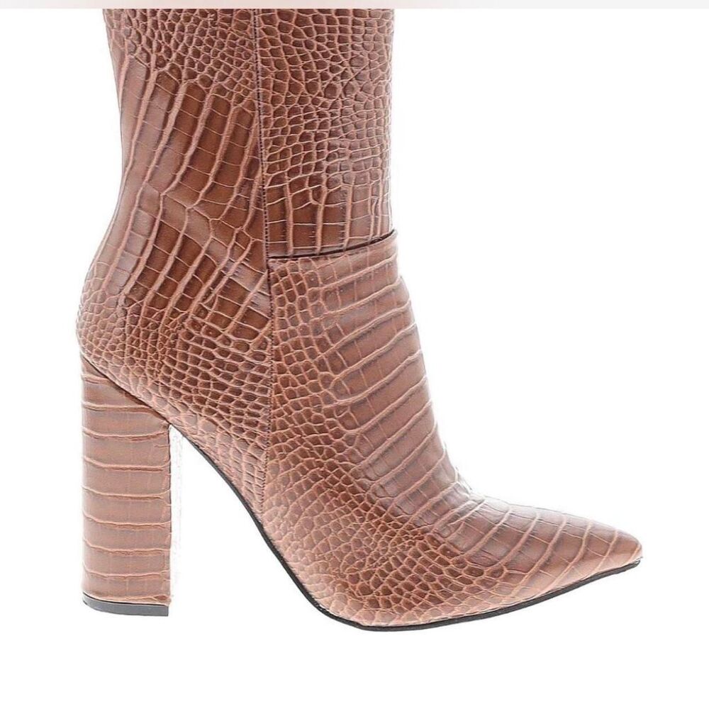 Steve-madden Women's Brown and Tan Boots